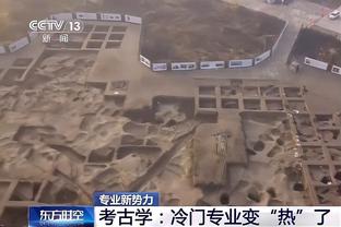 西班牙黄金一代中场现状：阿隆索、哈维执教，5人仍在役